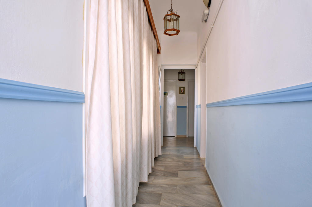 Sea Colours Rooms & Apartments 埃尔莫波利斯 客房 照片